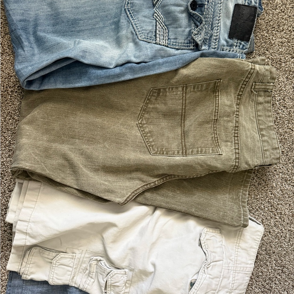 Set of Three Casual Pants in Blue, Olive, and Cream